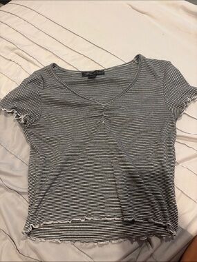 Striped Black & White Short Sleeve V-Neck Ruched Crop Top